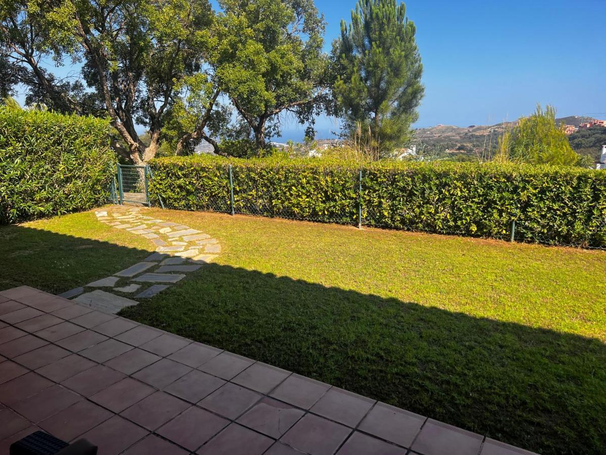 Elegant And Spacious Garden Apartment With Beautiful Views Ojén Buitenkant foto